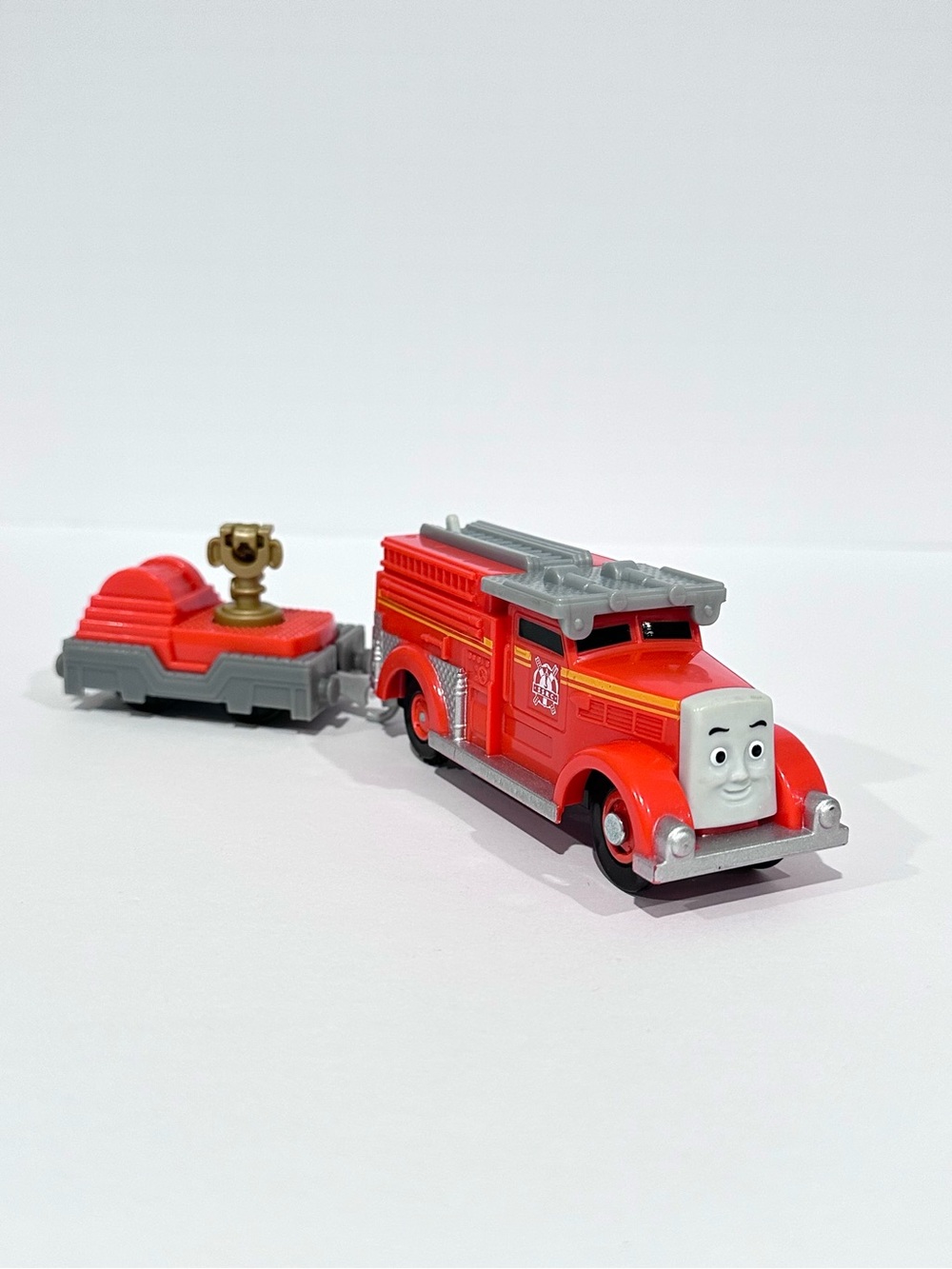 Thomas & Friends Motorized TrackMaster Fiery Flynn Train with Fire Hose Car